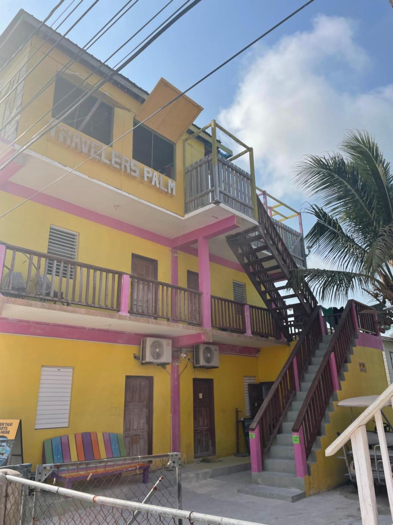 Travellers Palm Backpackers Hostel เคย์คอล์กเกอร์ ภายนอก รูปภาพ