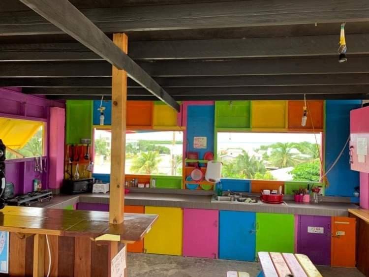 Travellers Palm Backpackers Hostel เคย์คอล์กเกอร์ ภายนอก รูปภาพ