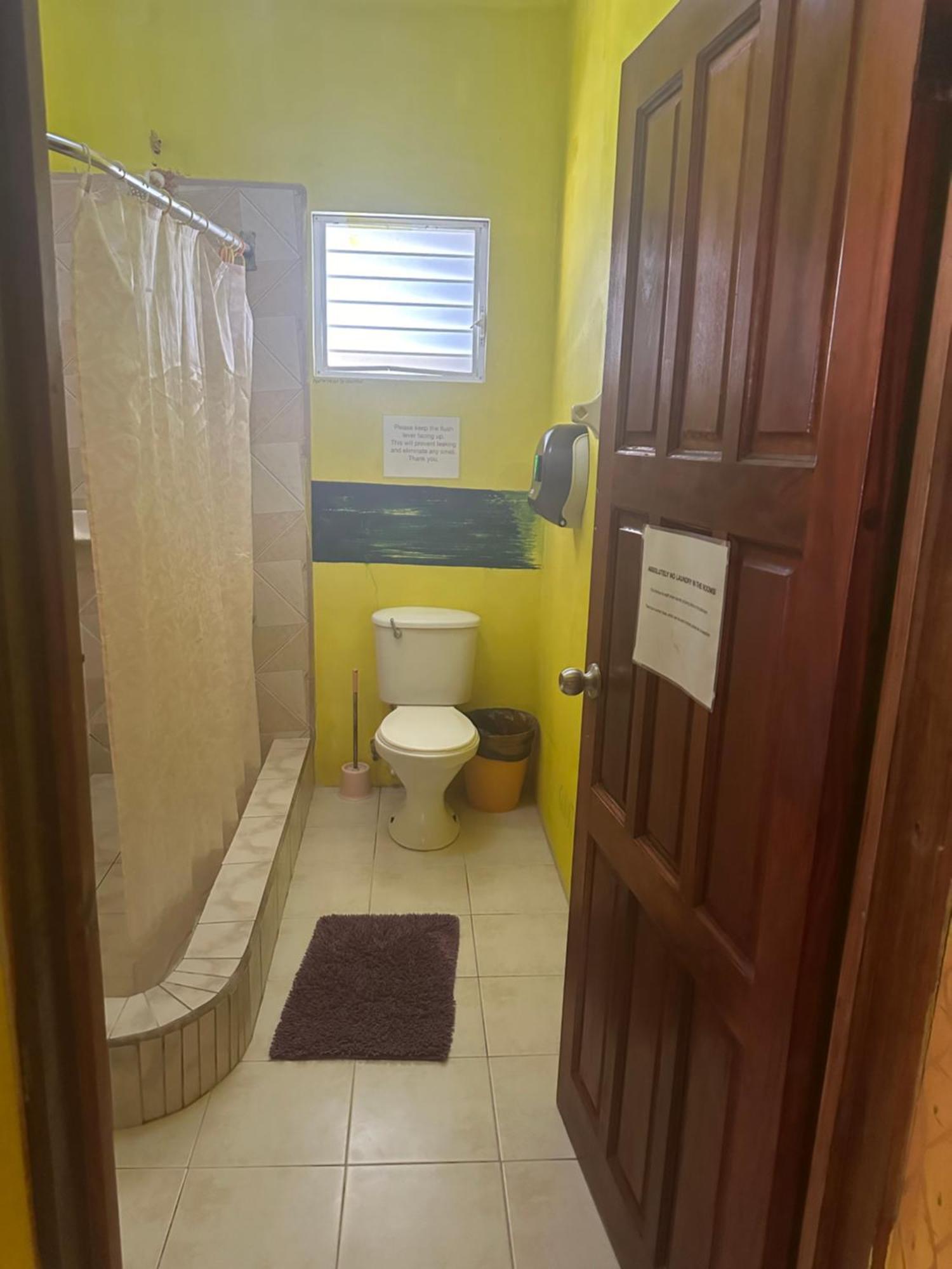 Travellers Palm Backpackers Hostel เคย์คอล์กเกอร์ ภายนอก รูปภาพ